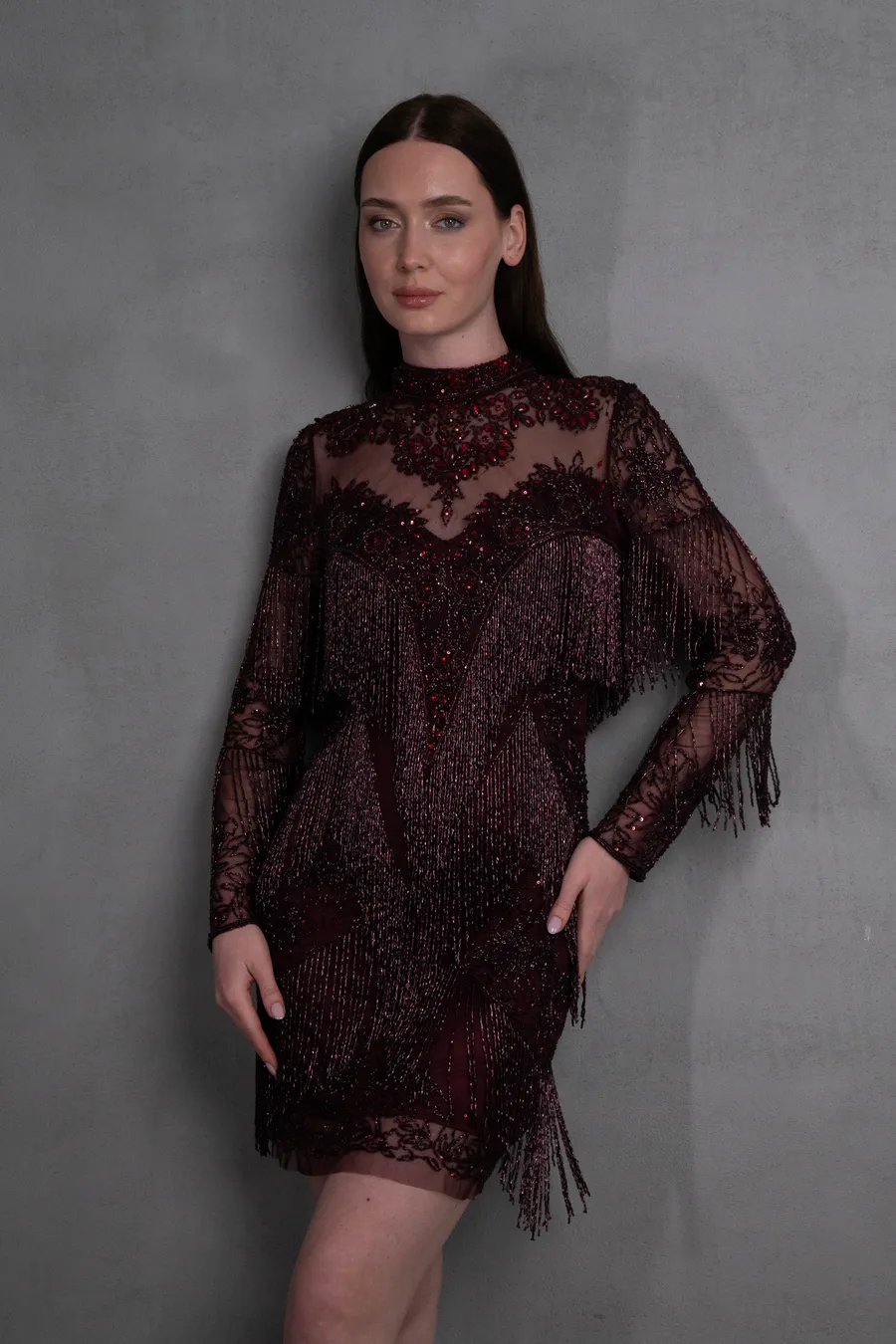 Taş İşlemeli Bordo Tasarım Elbise