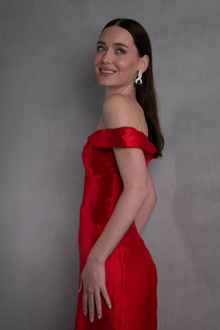 Kırmızı Uzun Tasarım Elbise