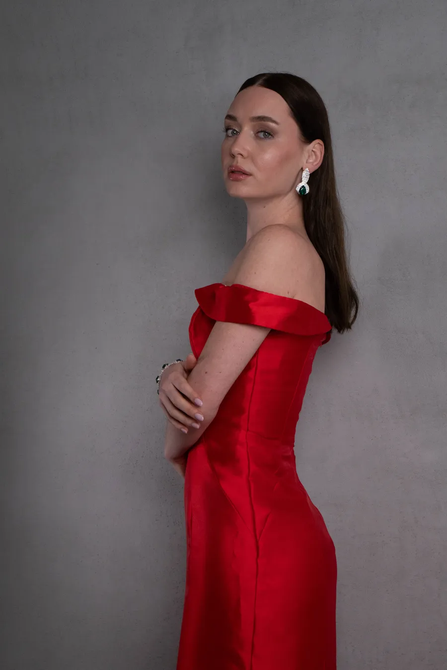 Kırmızı Uzun Tasarım Elbise